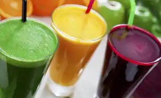 Смузи из местных ягод: наслаждайтесь летом в нашем городе!