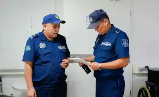 В Астане полиция охраняет больницы: установлены круглосуточные посты