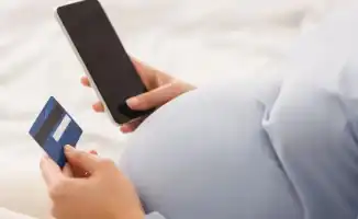 Декретные ловушки: как обманщики плели паутину махинаций в соцстрахе