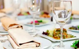 Отравление на кыз узату: ресторан оказался под ударом правосудия в Павлодаре