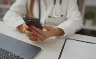 Минздрав Казахстана предупреждает о новой схеме мошенников