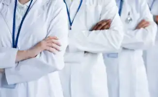 Алматы: Министр призвала остановить насилие против медиков