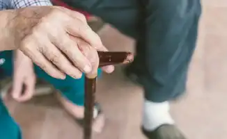 Потеря обоняния: сигнал тревоги за 15 лет до Альцгеймера