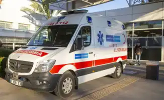 Женщина с дробовиком захватила заложников в роддоме Турции