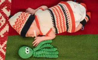 Казахстан, 28 петель, феюшки, помощь недоношенным детям