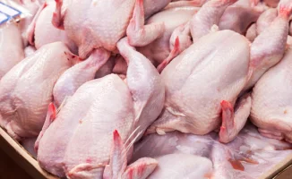 Курятина в Казахстане останется доступной, уверяет Минторг