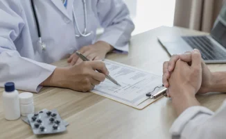 Доктор обманул пациентов: инвалидность за деньги в Астане