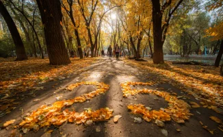 Казахстанцы готовятся к длинным выходным в октябре 2025 года