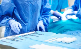 Врач из Костанайской области под подозрением за операцию в пьяном виде