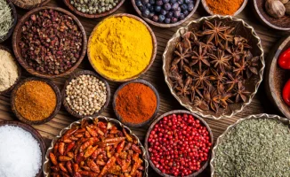 Специи для здоровья: черный перец, корица и гвоздика становятся частью повседневного рациона