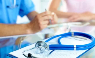 В Жетысу медиков оштрафовали за работу без лицензии