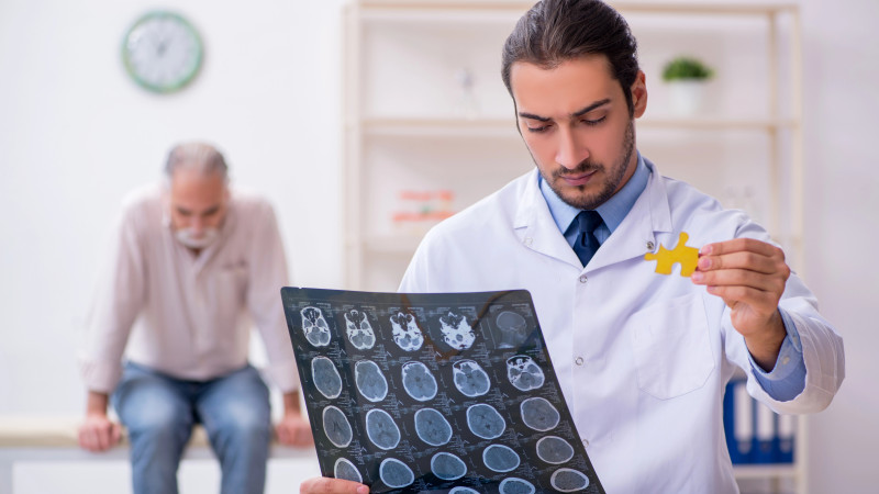 Учёные нашли способ замедлить потерю памяти при болезни Альцгеймера