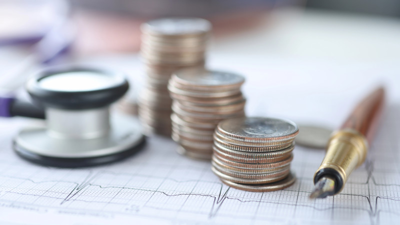 В Павлодаре выявлены фиктивные медуслуги: лечили умерших и направляли мужчин к гинекологу